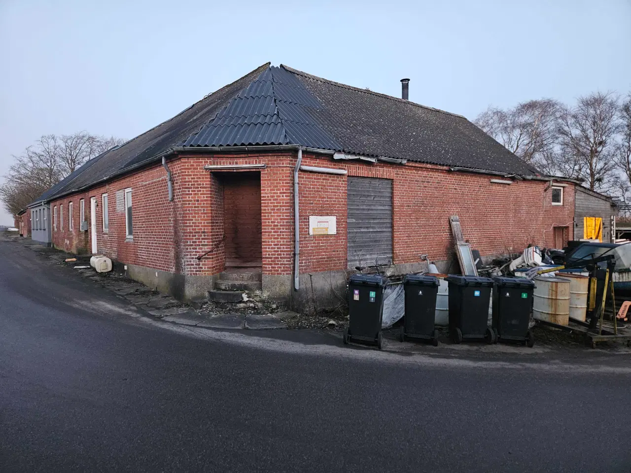 Billede 2 - 380m2 hus med muligheder