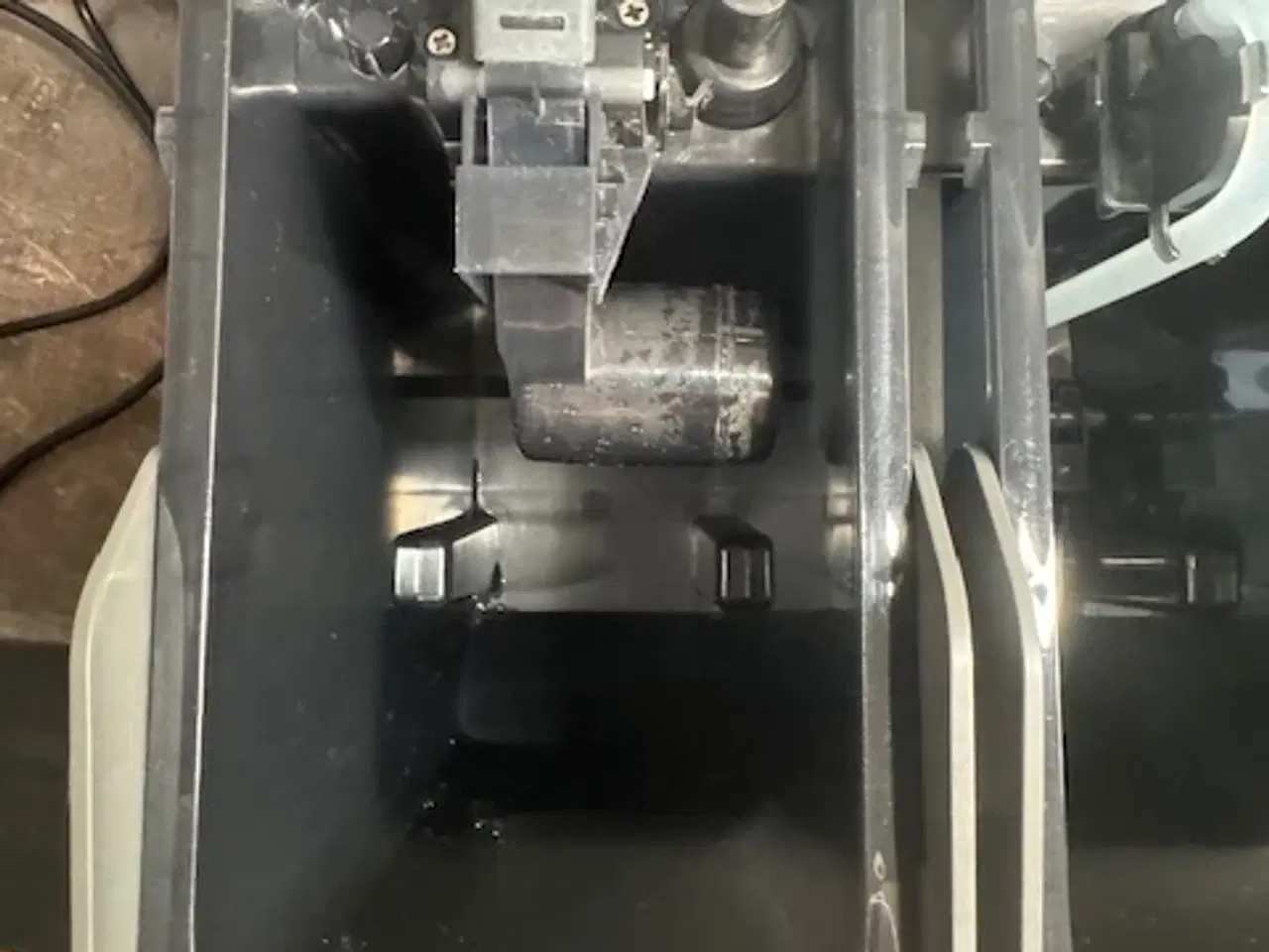 Billede 5 - 2½ år gammel Roborock S7 MaxV Ultra robotstøvsuger