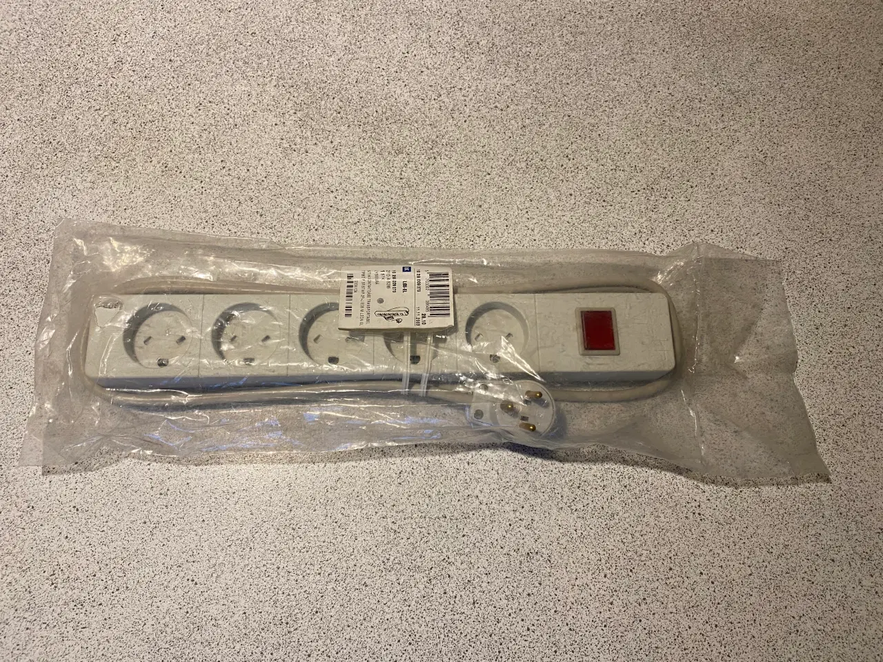 Billede 3 - Stikdåser og stikpropper LK