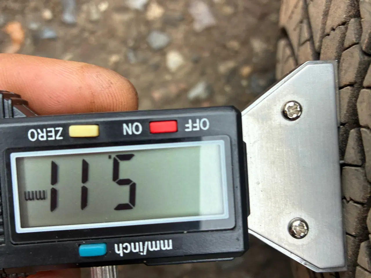 Billede 5 - Citroen hjulsæt med helårsdæk