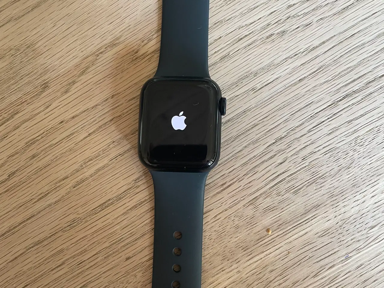 Billede 1 - Apple Watch SE (2nd gen)