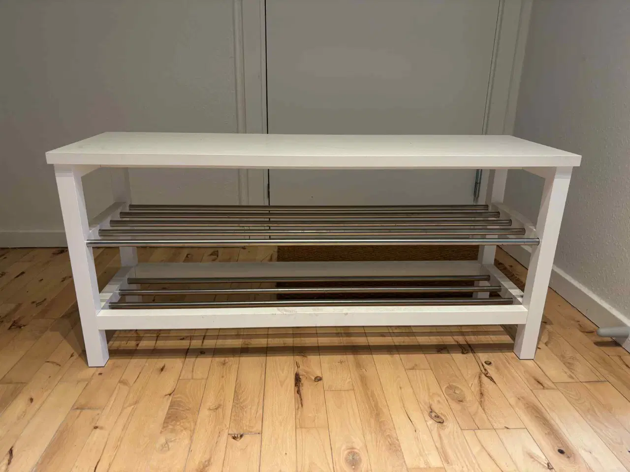 Billede 1 - TJUSIG skobænk fra Ikea