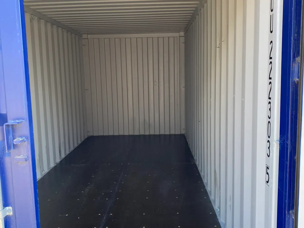 Billede 17 - 20 fods container i Hvid, Grøn, Grå, Blå