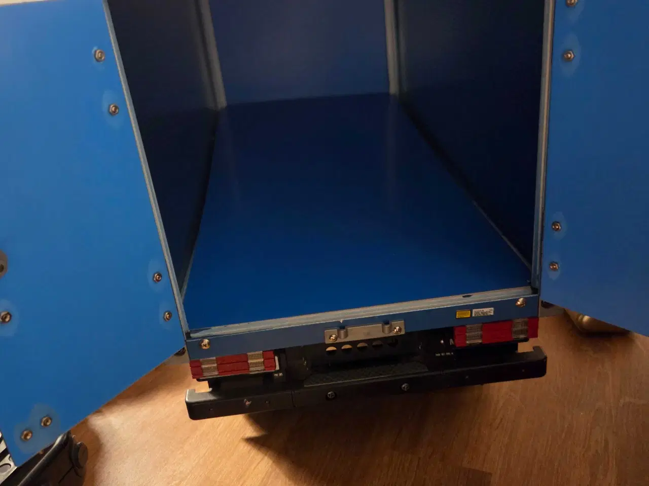 Billede 5 - Fjernstyret lastbil