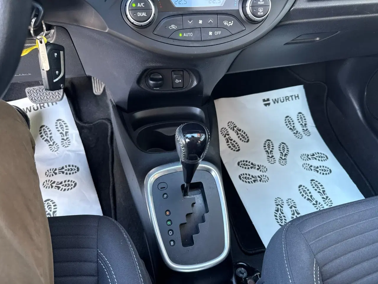 Billede 15 - Toyota Yaris 1,5 Hybrid H2 e-CVT