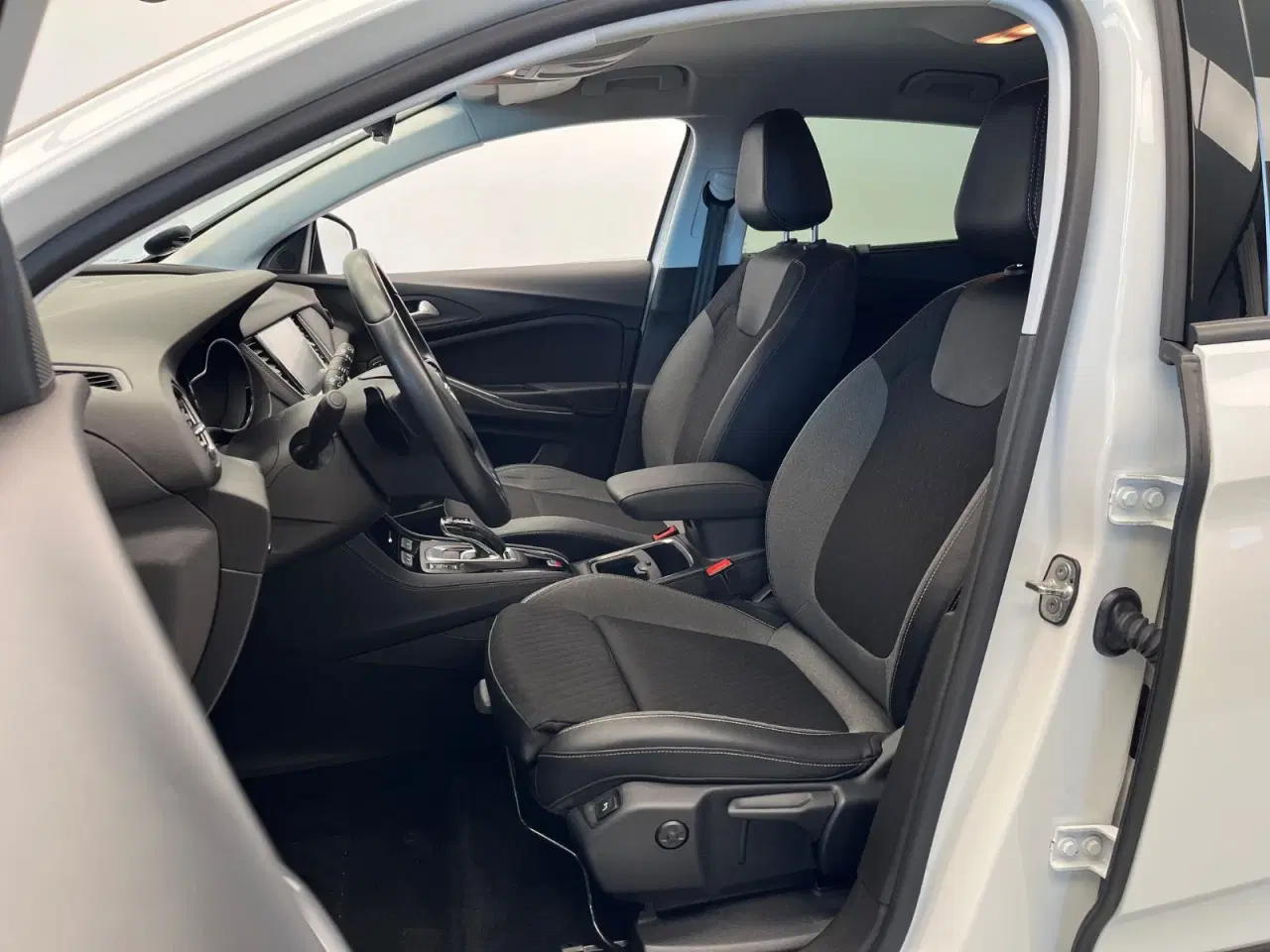 Billede 8 - Opel Grandland X 1,6 Hybrid Innovation aut.