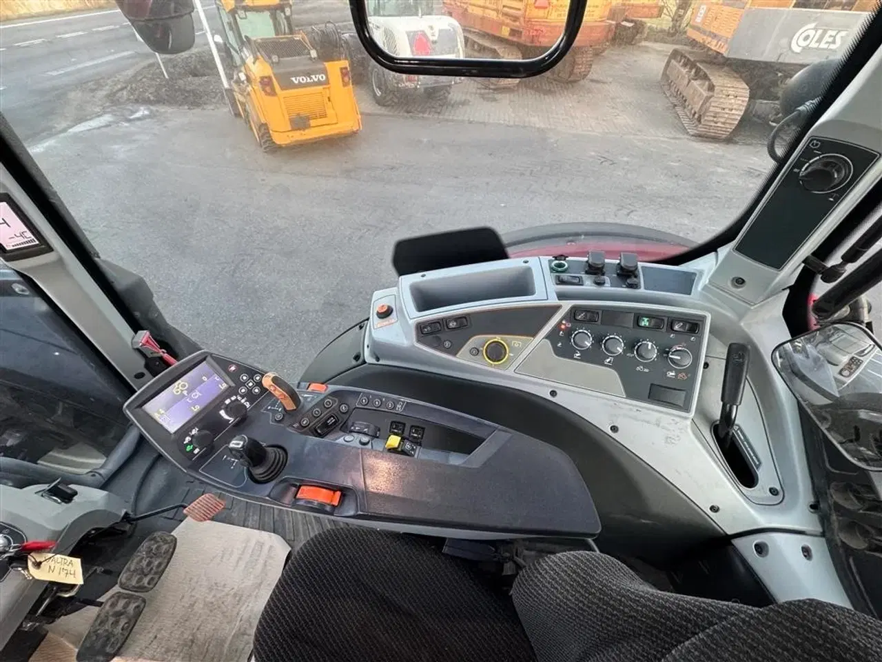 Billede 15 - Valtra N174 Versu KUN 3300 TIMER! NYE DÆK OG EKSTREM FLOT!