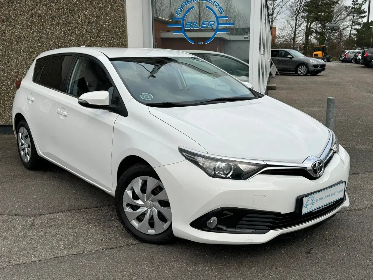 Billede 1 - Toyota Auris 1,2 T T2 Comfort