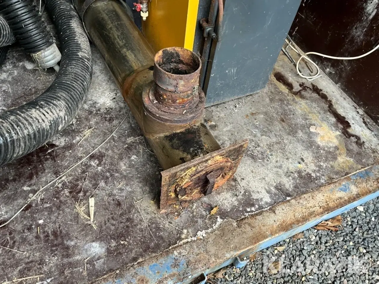 Billede 5 - Container Passat Compact c2 med indbygget varmeanlæg til korn & træpiller