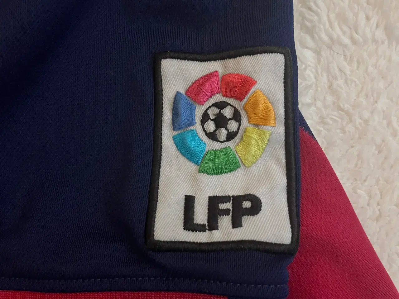 Billede 5 - Fodboldtrøje fra FCB. 
