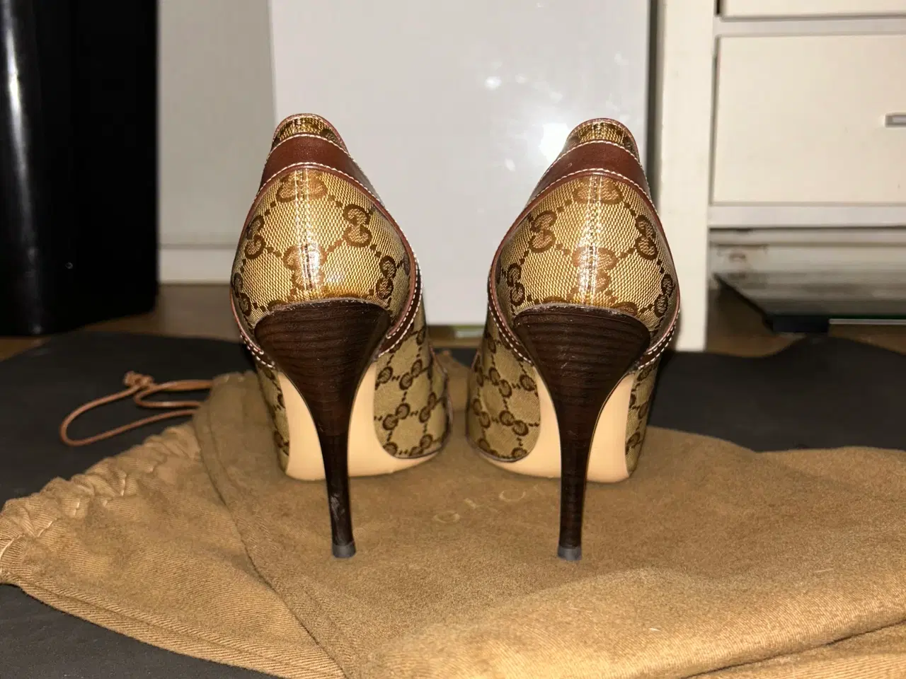 Billede 3 - Højhælede Gucci sko