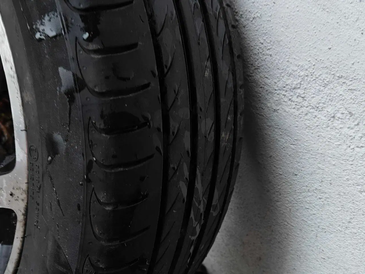 Billede 3 - Pirelli sommerdæk