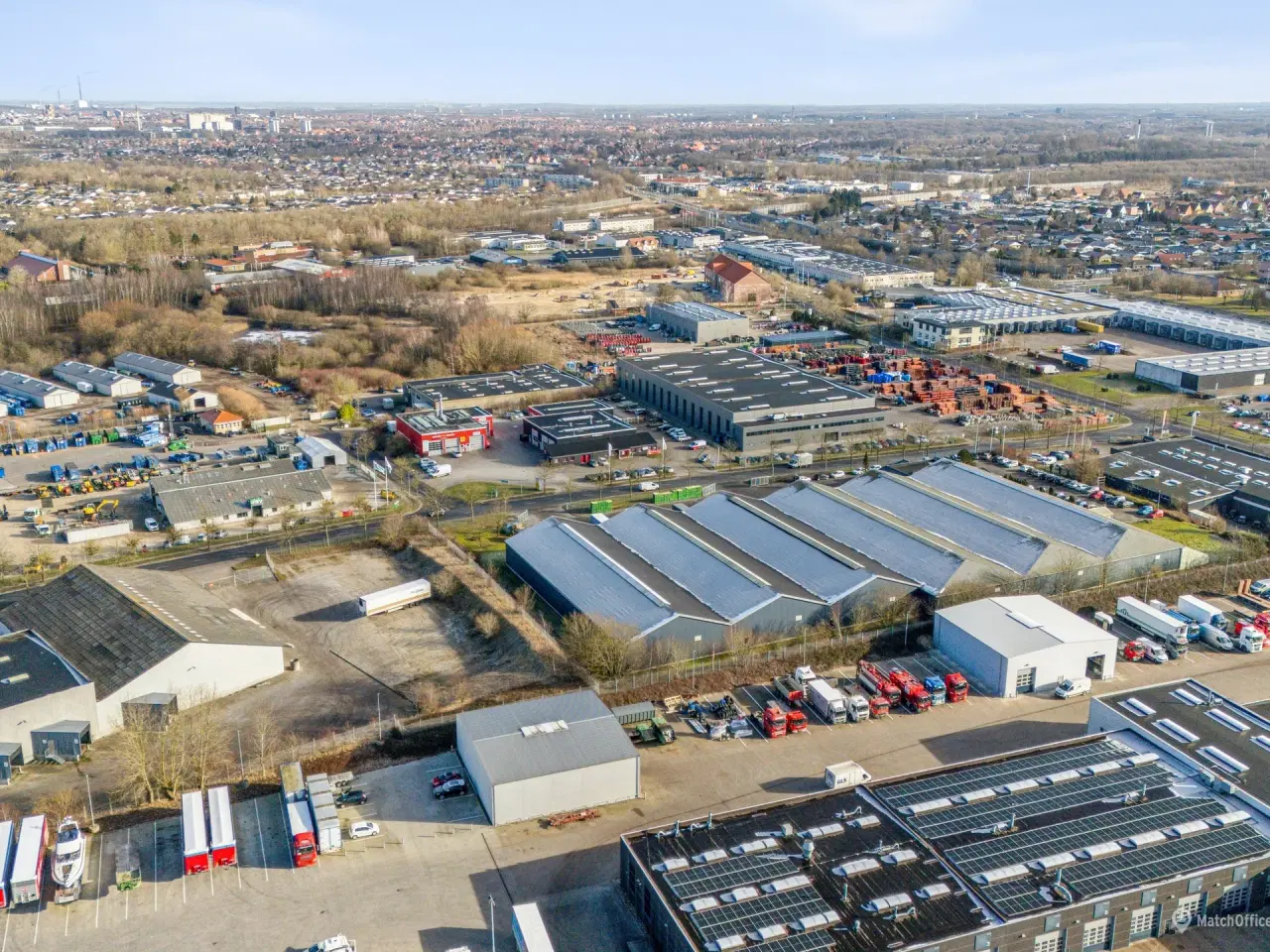 Billede 8 - 2 200 m² isolerede lagerhaller nær E20 på Holkebjergvej i Odense