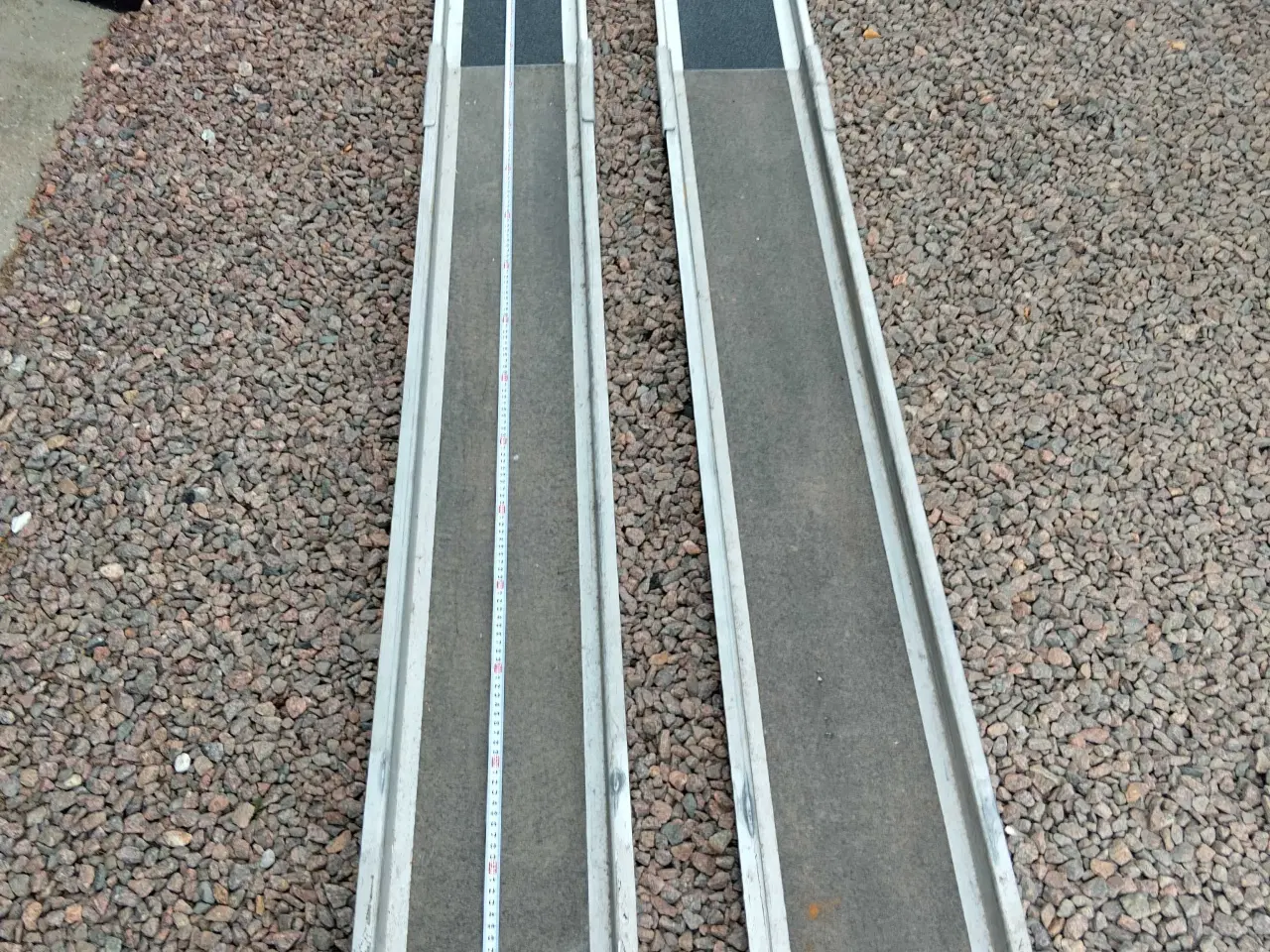 Billede 3 - Slisker med udtræk 2500 mm