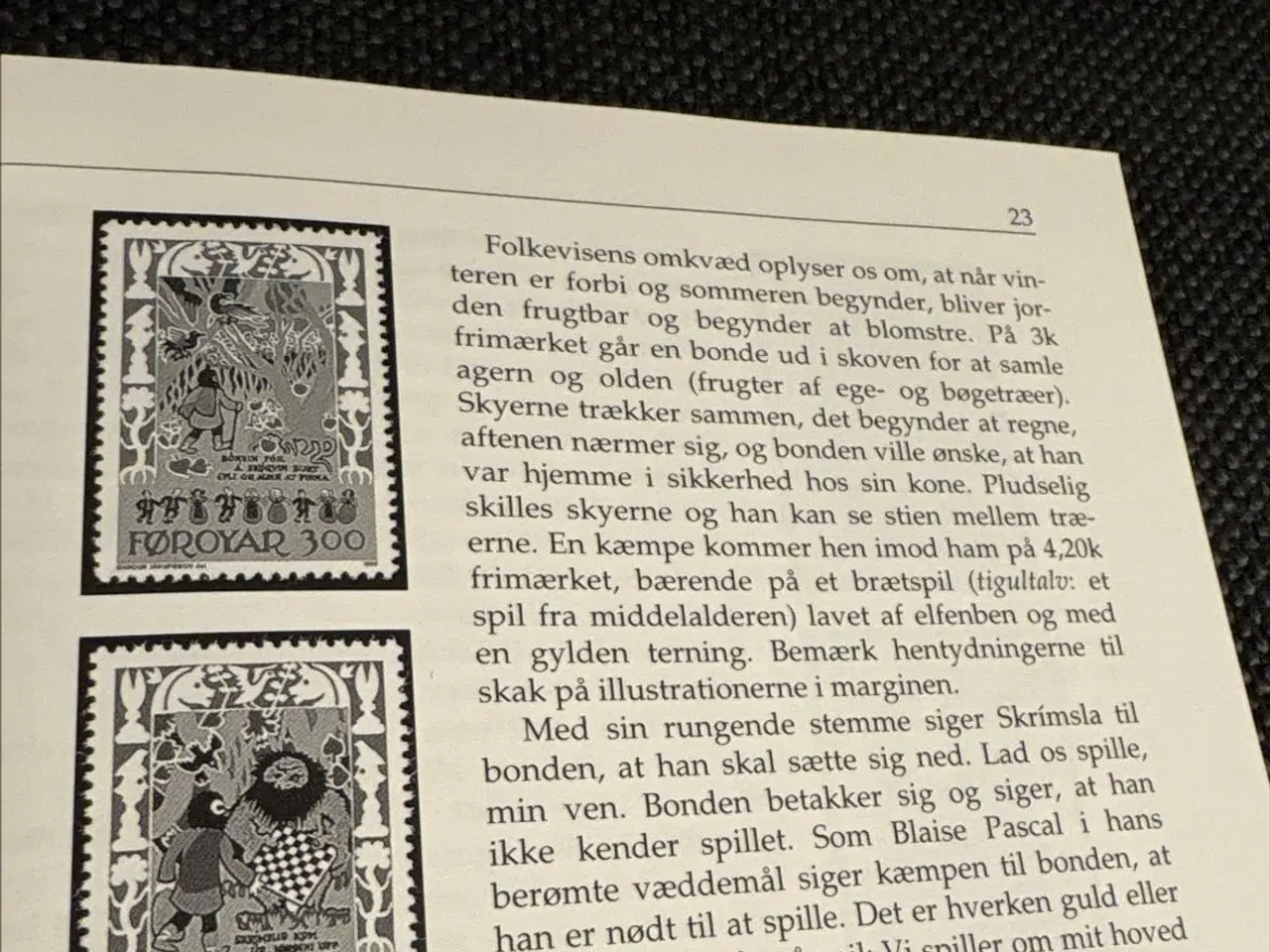 Billede 2 - Bog om Færøernes frimærker og historie