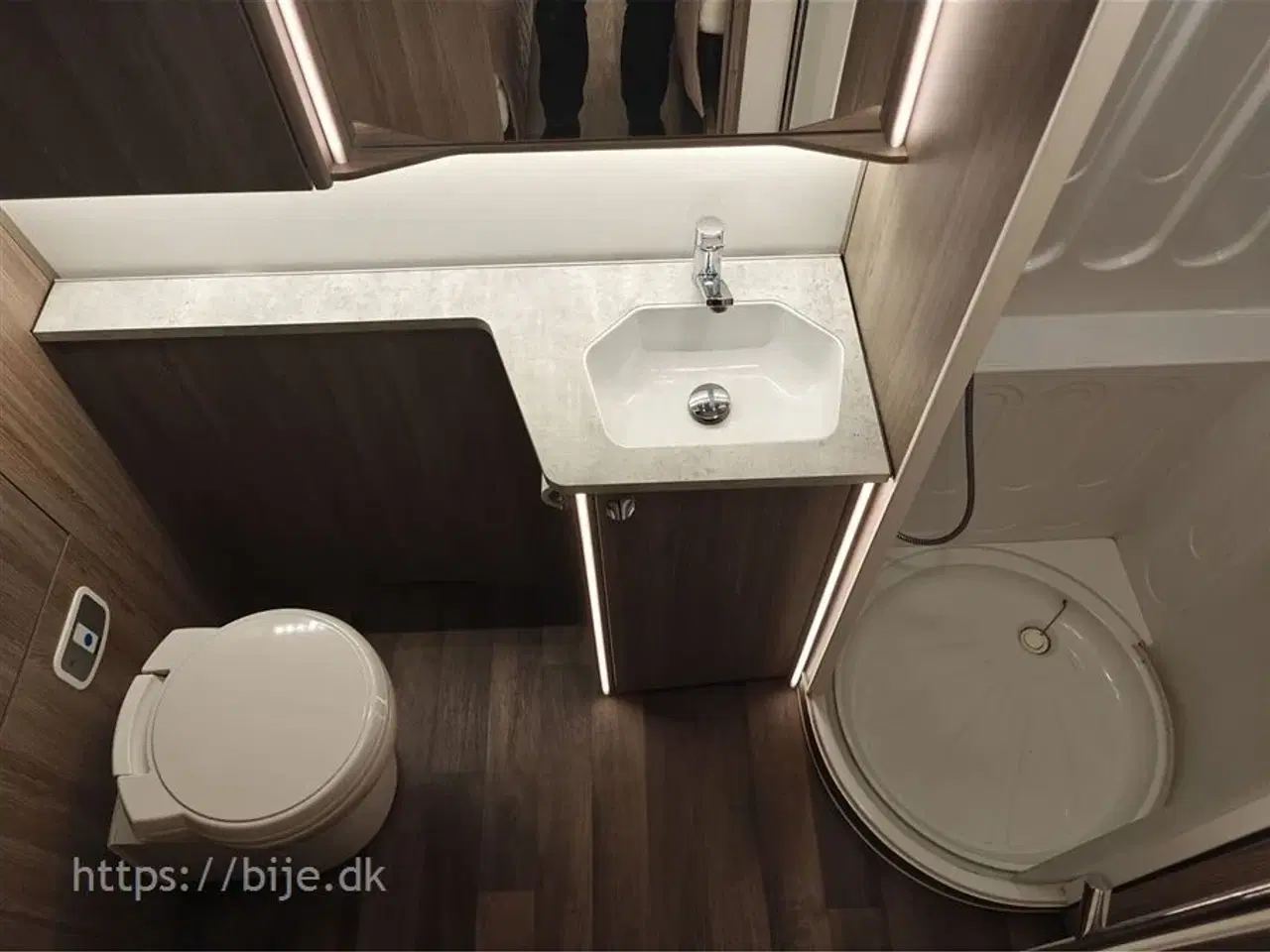 Billede 13 - 2019 - Kabe Imperial 740 E-TDL KS