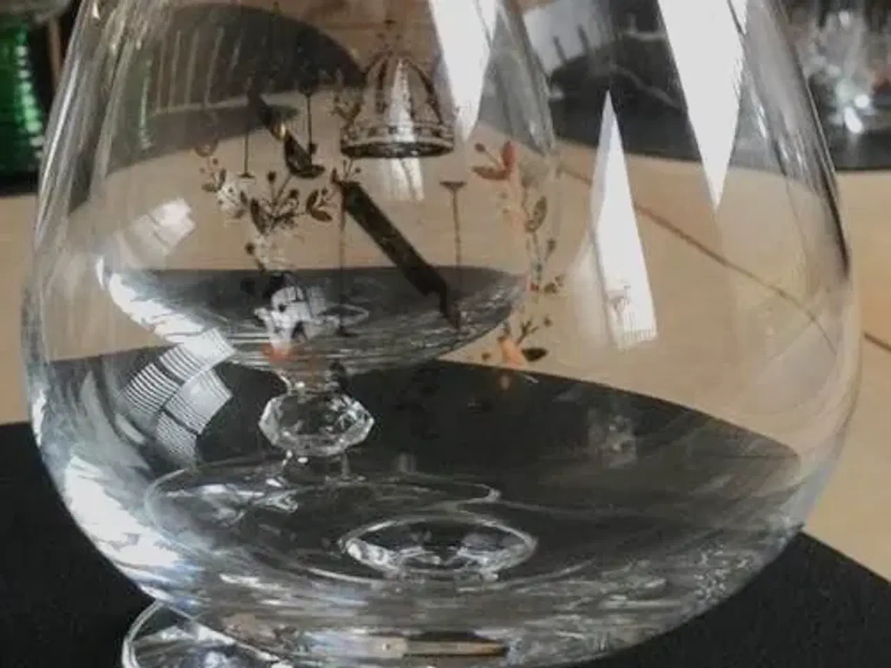 Billede 2 - Cognacglas med guldkant