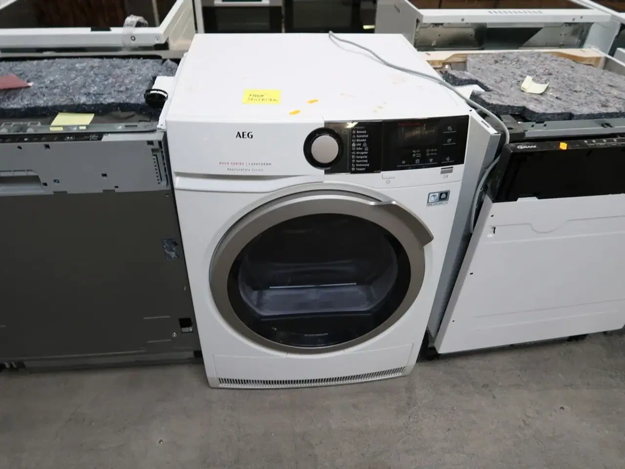 Billede 1 - Tørretumbler AEG T8DEP864E