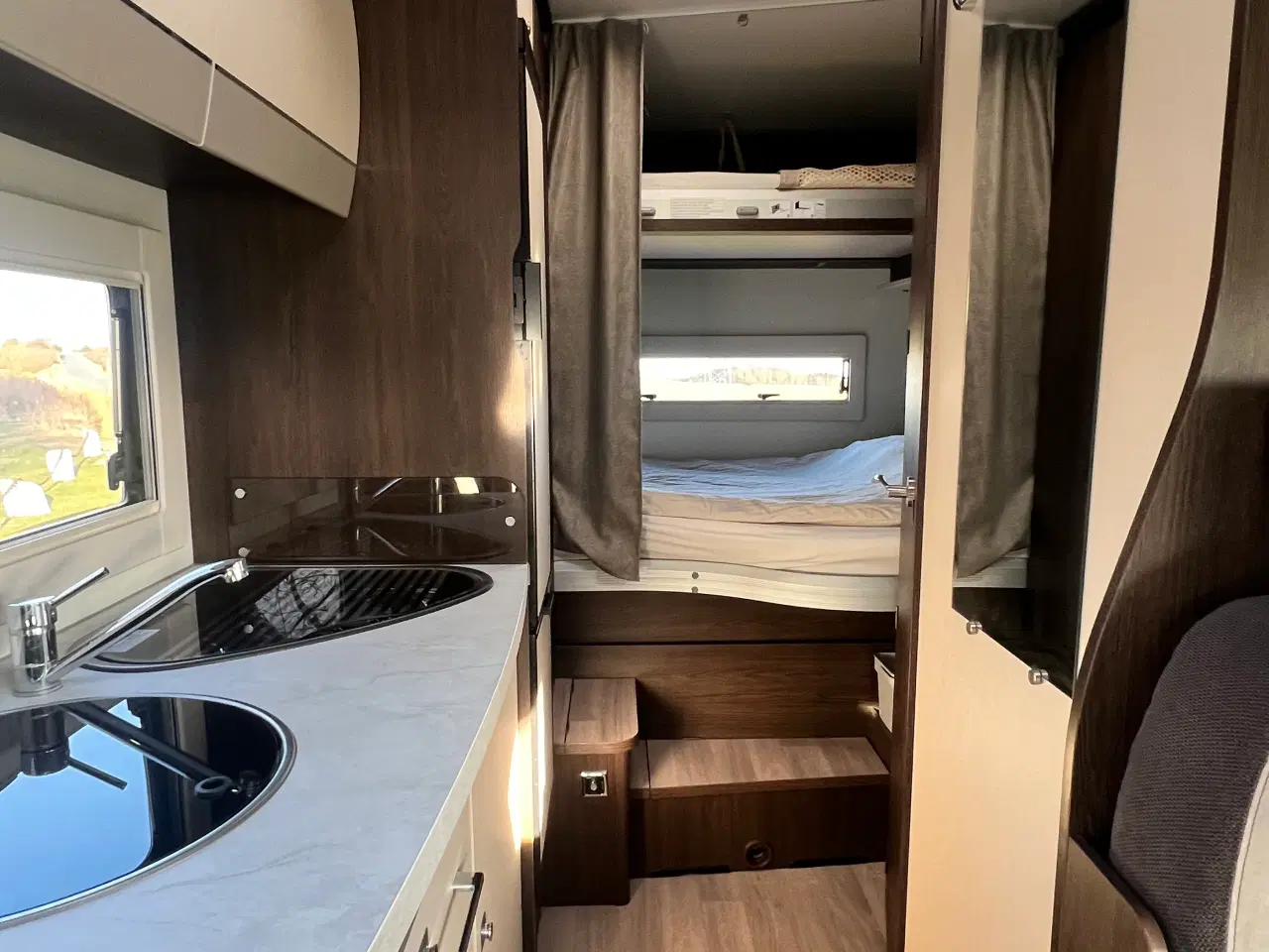 Billede 17 - Benimar Sport 340 Northautokapp fra juni 2022