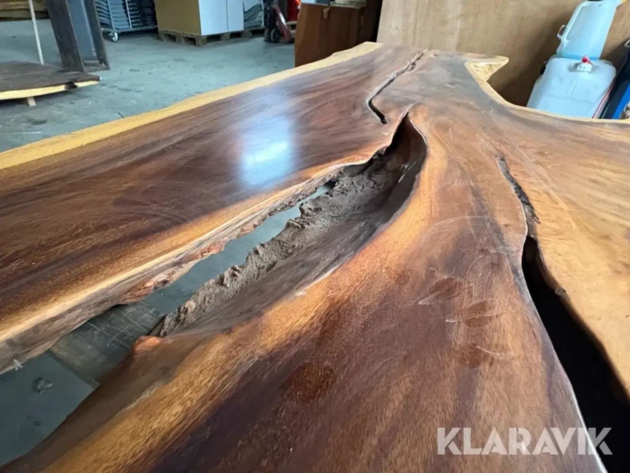 Billede 12 - Plankebordplade akacie lakeret 1 hel planke