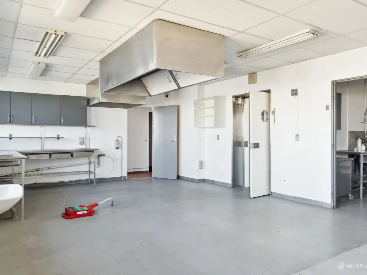 Billede 5 - Kontor. Pluklager. Showroom. Catering