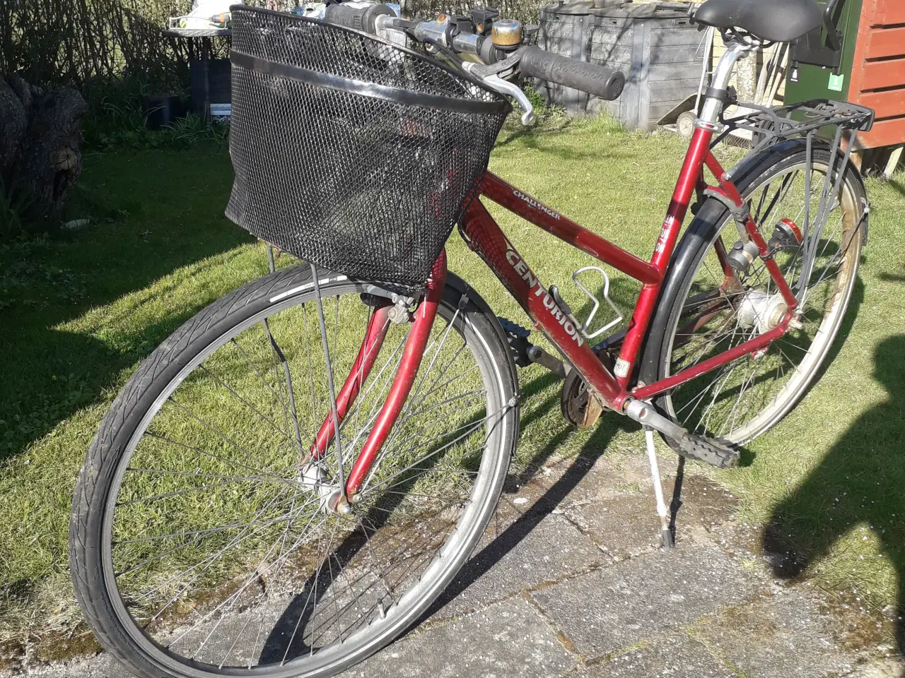Billede 2 - Dame/ pige cykel rød med 5 indvendige gear Pæn 