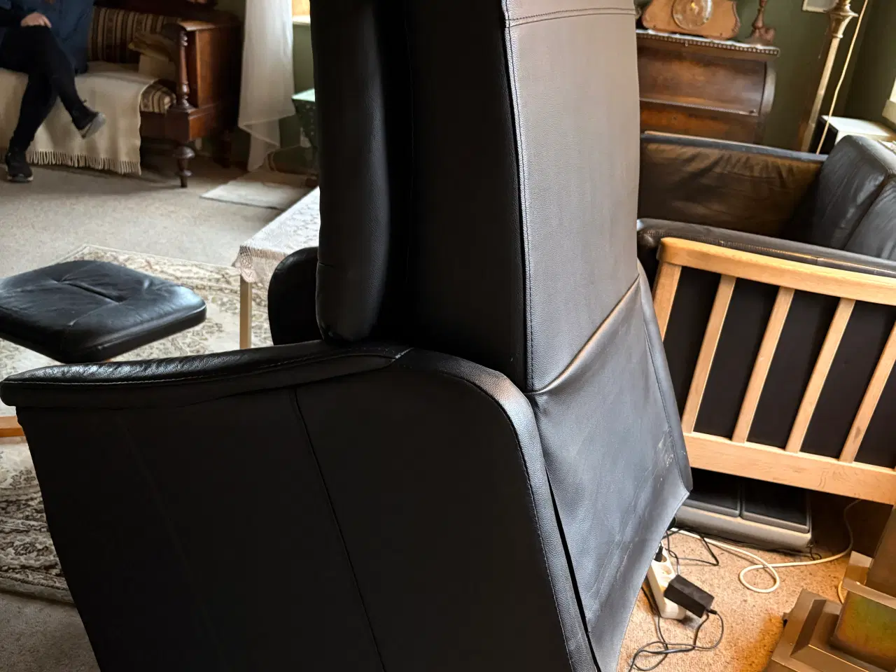 Billede 4 - Otiumstol, Hæve sænke El løftestol