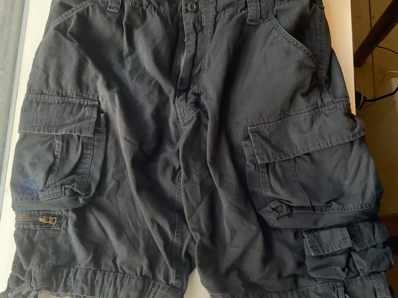 Billede 1 - Antracit grå shorts fra Brandit