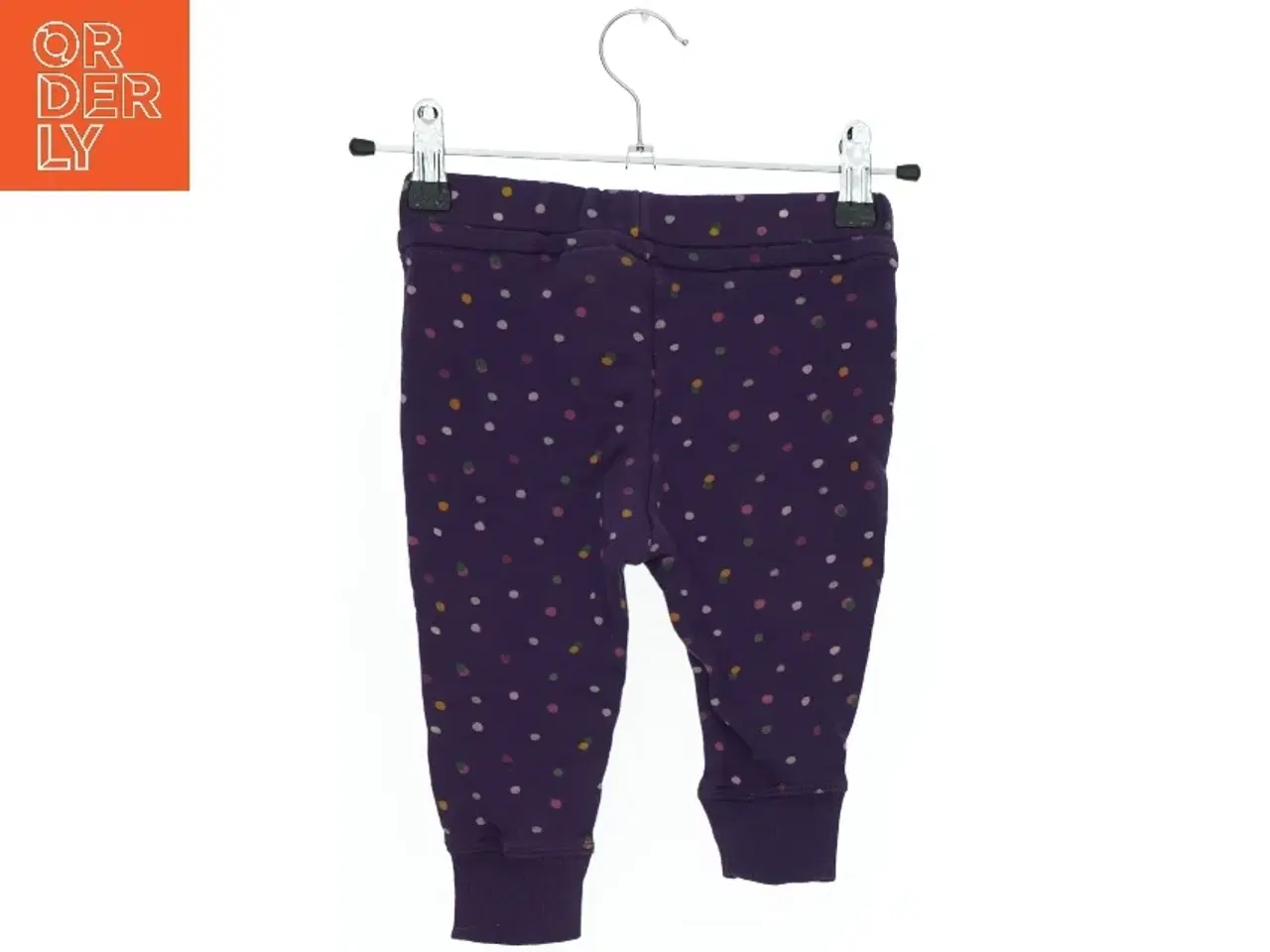Billede 2 - Prikkede lilla sweatpants fra H&M (str. 74)