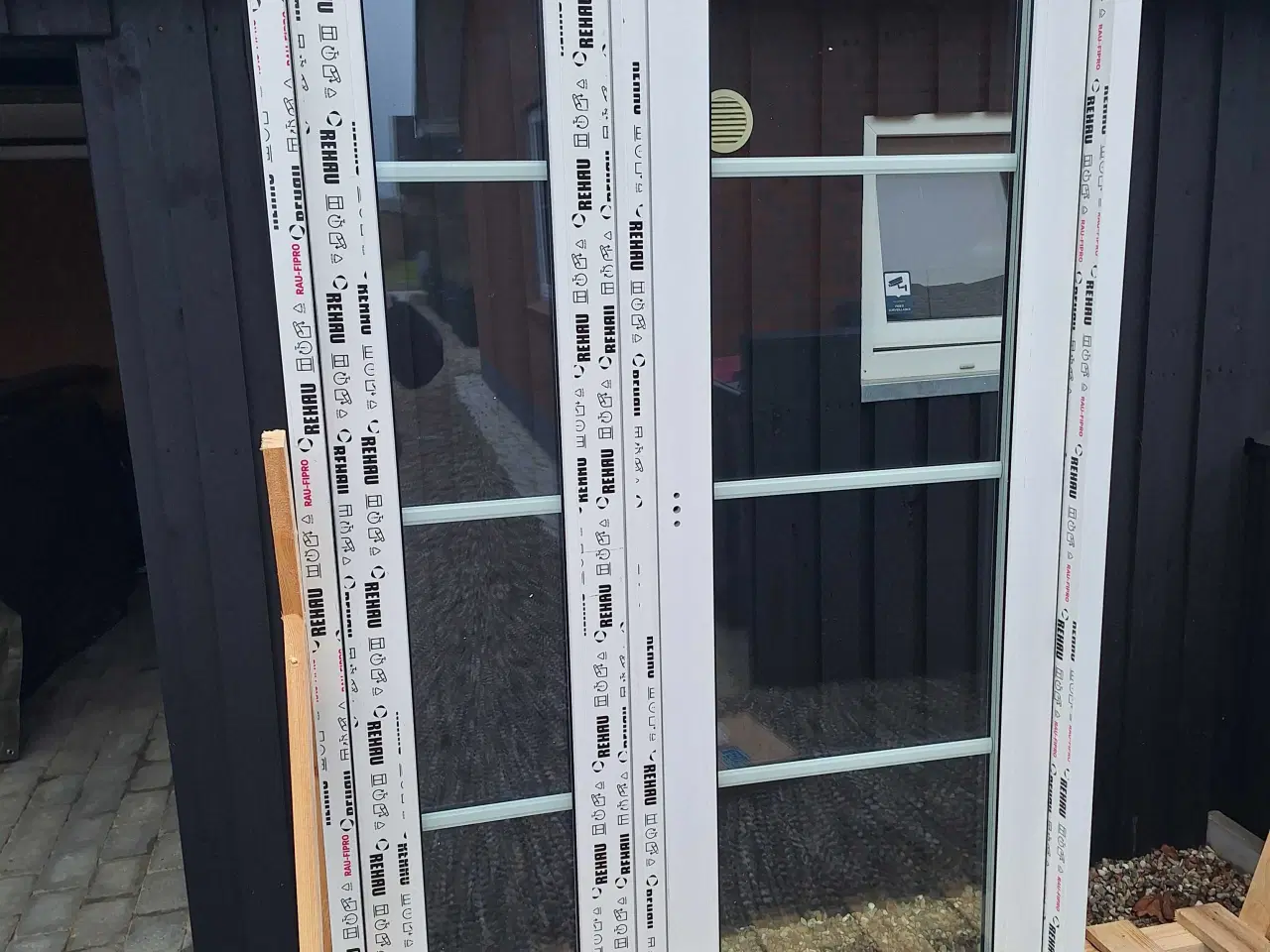 Billede 3 - Terrassedør og topstyret vindue 