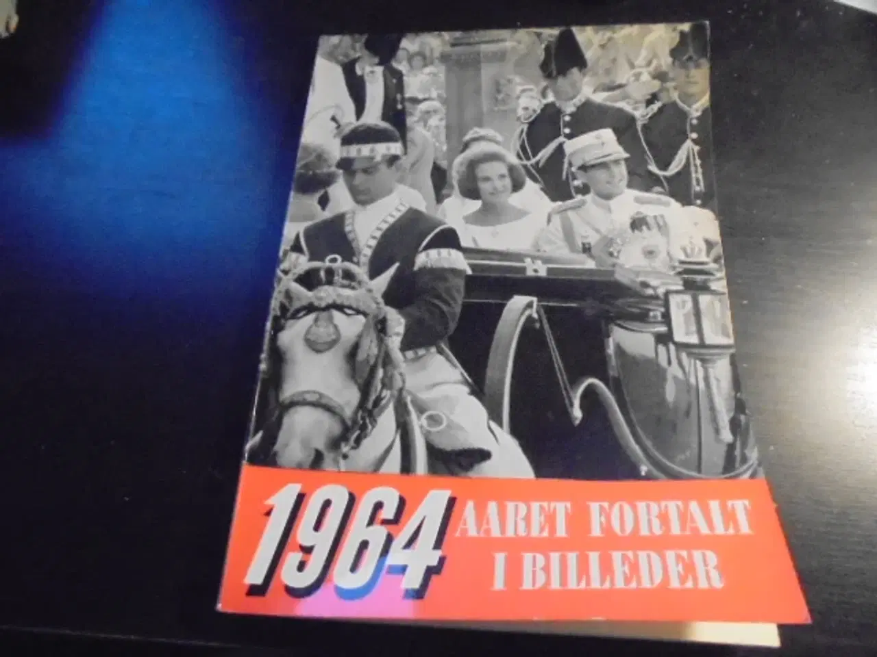 Billede 1 - 1964 – Aaret fortalt i billeder  God stand  