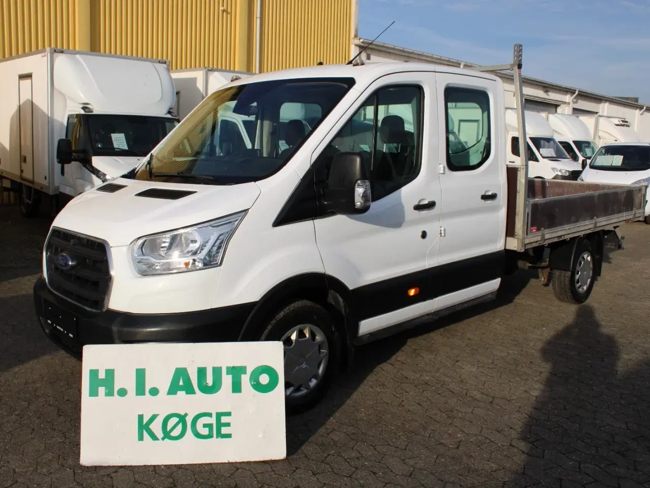 Billede 1 - Ford Transit 350 L3 Chassis 2,0 TDCi 170 Mandskabsvogn m/lad Trend FWD