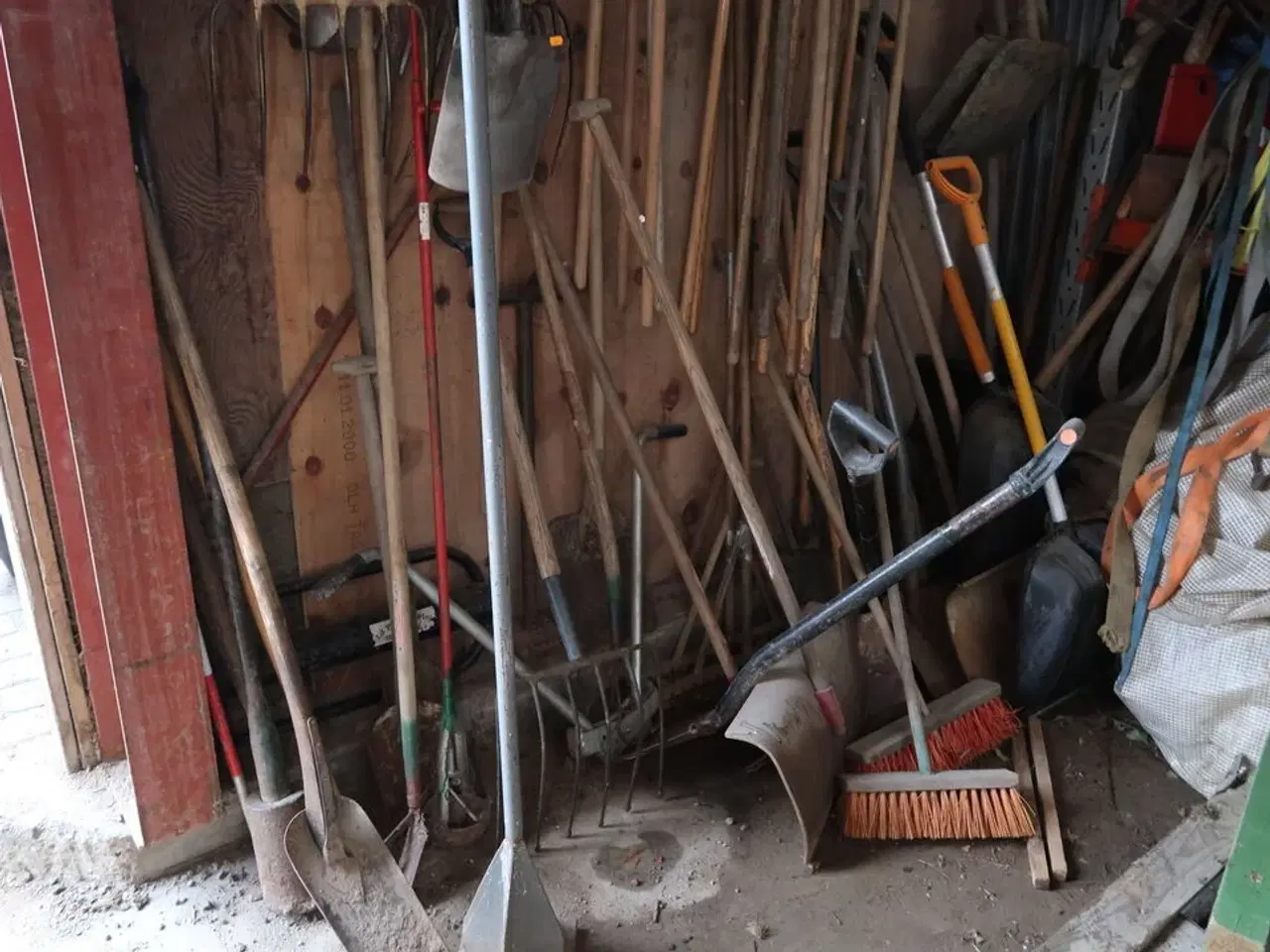 Billede 5 - Div. haveredskaber