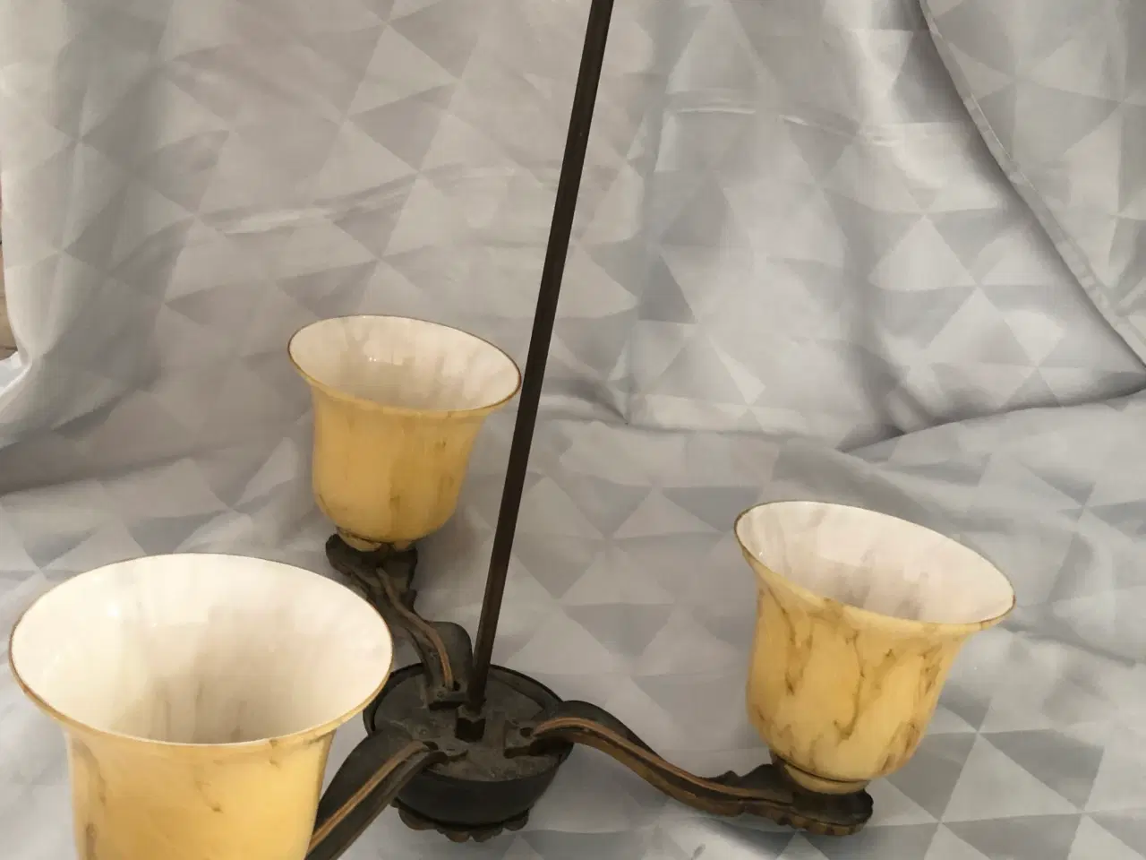 Billede 3 - Ældre lofts lampe tre armet