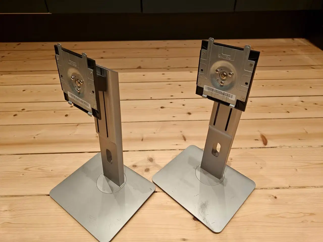 Billede 1 - 2 x Dell Monitor Standere