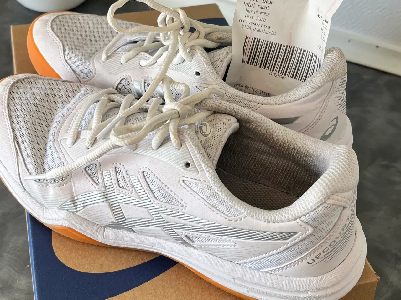 Billede 1 - Asics Indendørssko str. 40,5