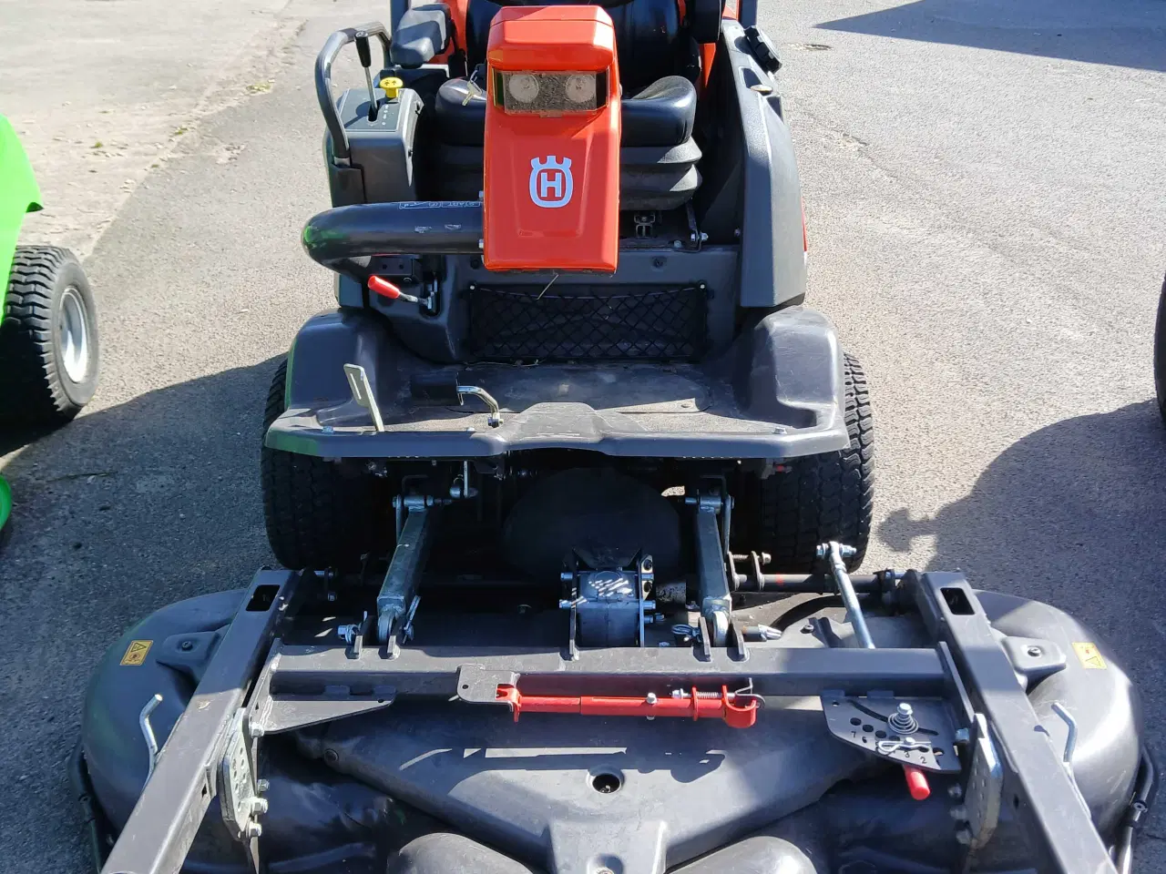 Billede 3 - Havetraktor huskvarna P520 AWD DIESEL 