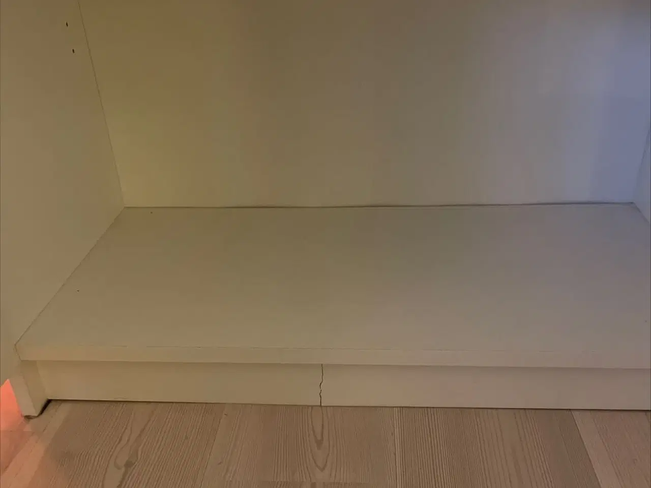 Billede 1 - Reol gratis