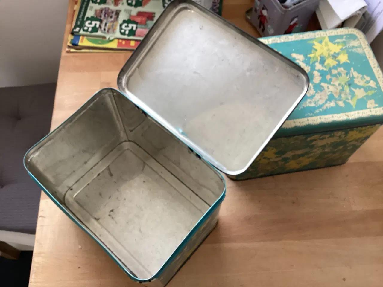 Billede 1 - Retro kagedåser sælges.