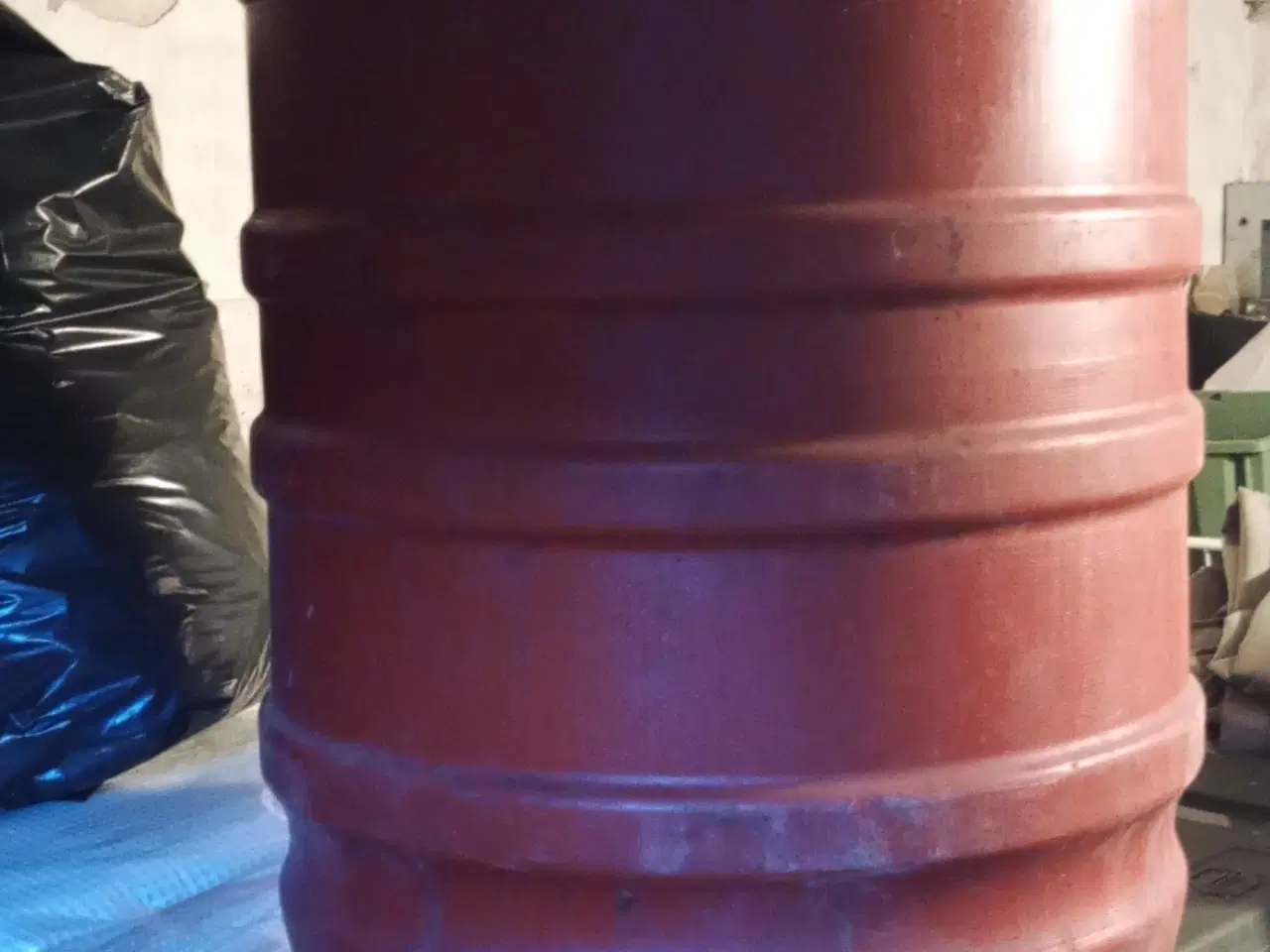 Billede 1 - Plast tønder (220 liter)