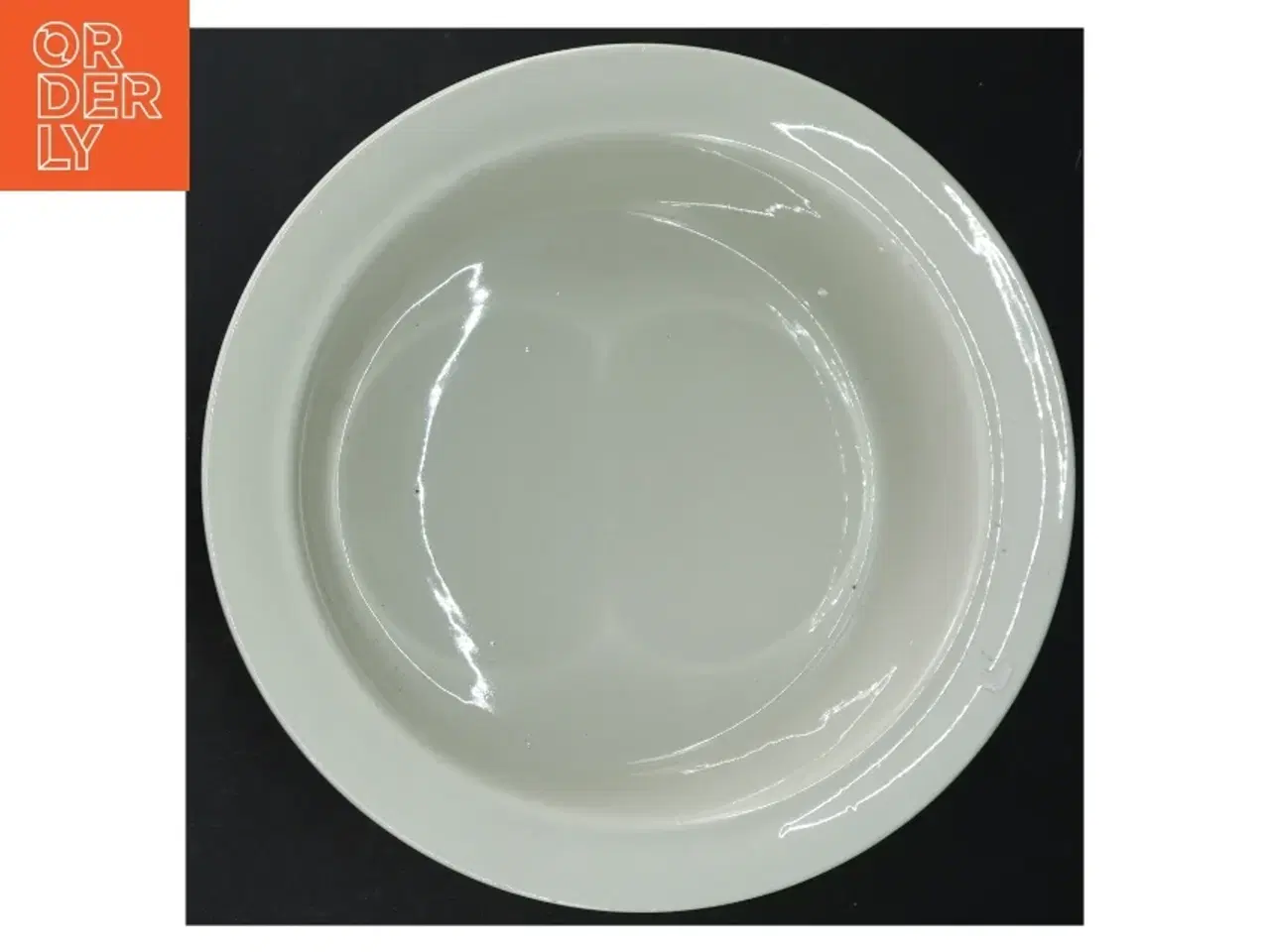 Billede 2 - Hvid porcelæn skål og tallerken fra Rrstrand (str. Ø. 23,5 cm)