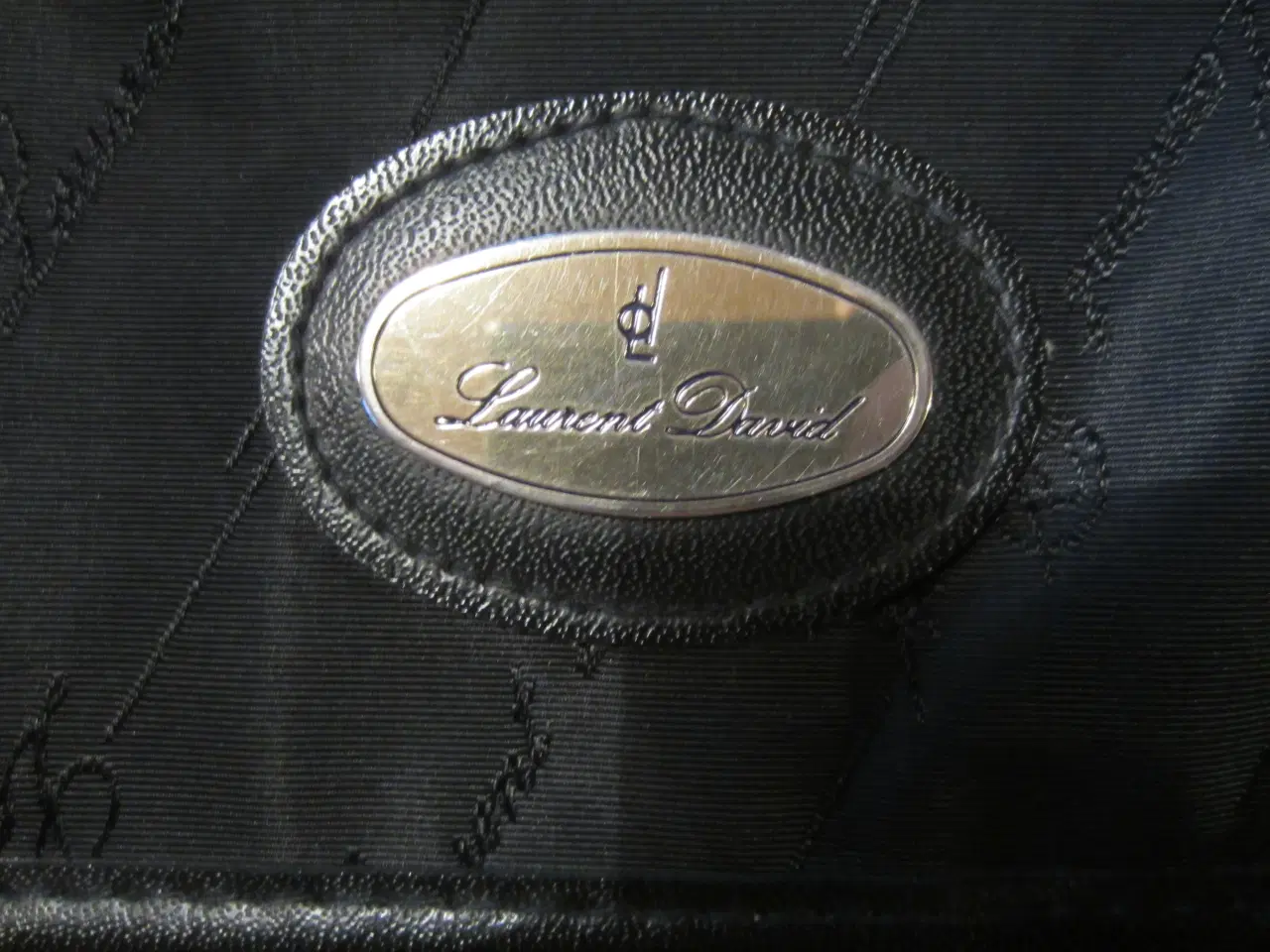 Billede 2 - Fin sort skuldertaske - taske