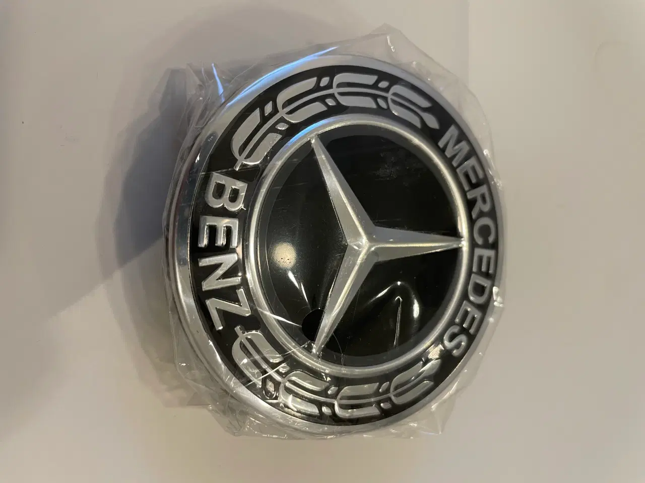 Billede 4 - Mercedes Navkapsler 