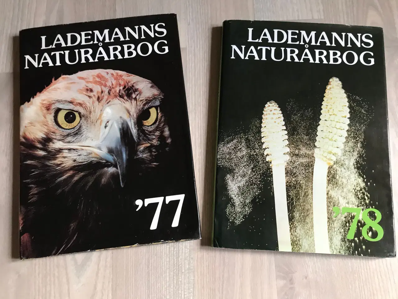 Billede 1 - Lademans Naturårbog 1977 og 1978