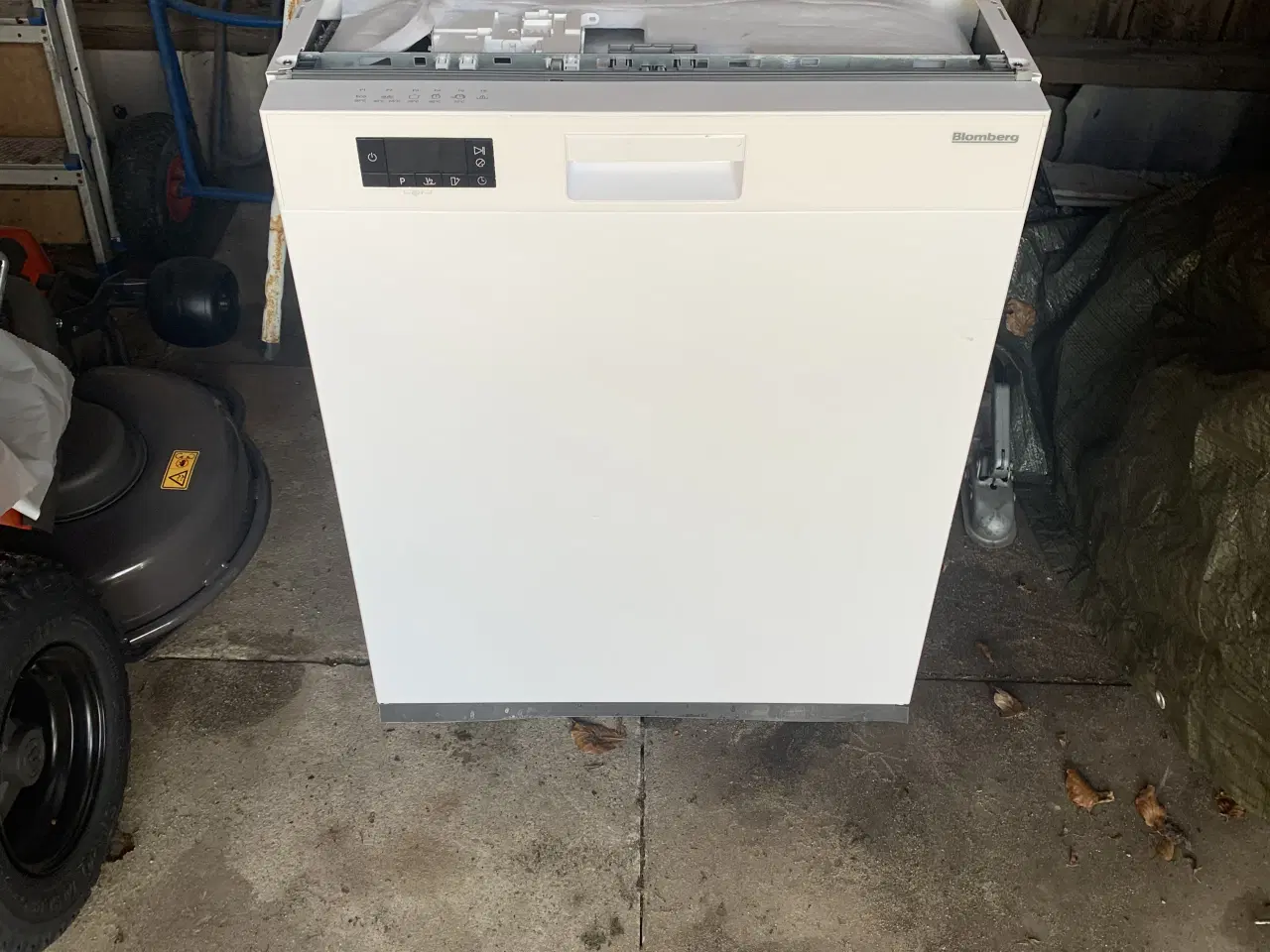 Billede 1 - Opvaskemaskine pæn stand