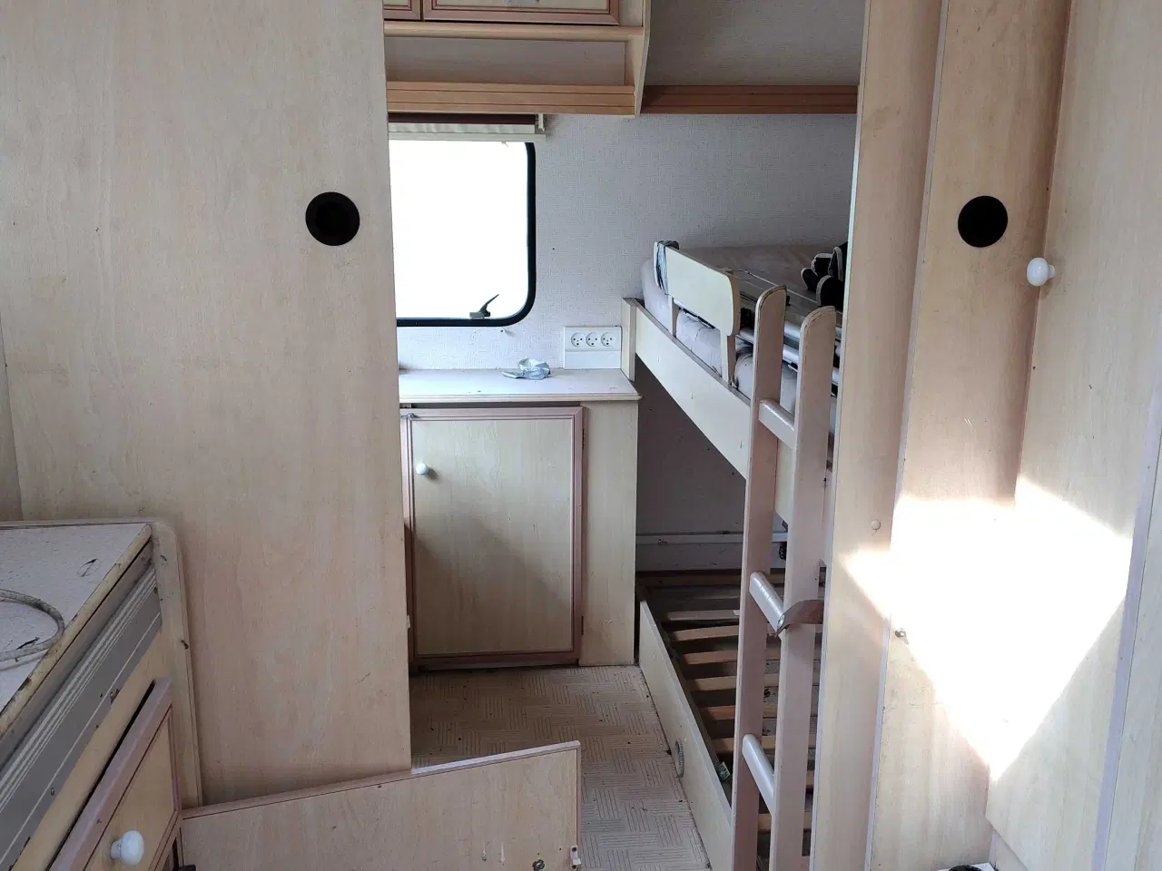 Billede 4 - Campingvogn Tec King 1991