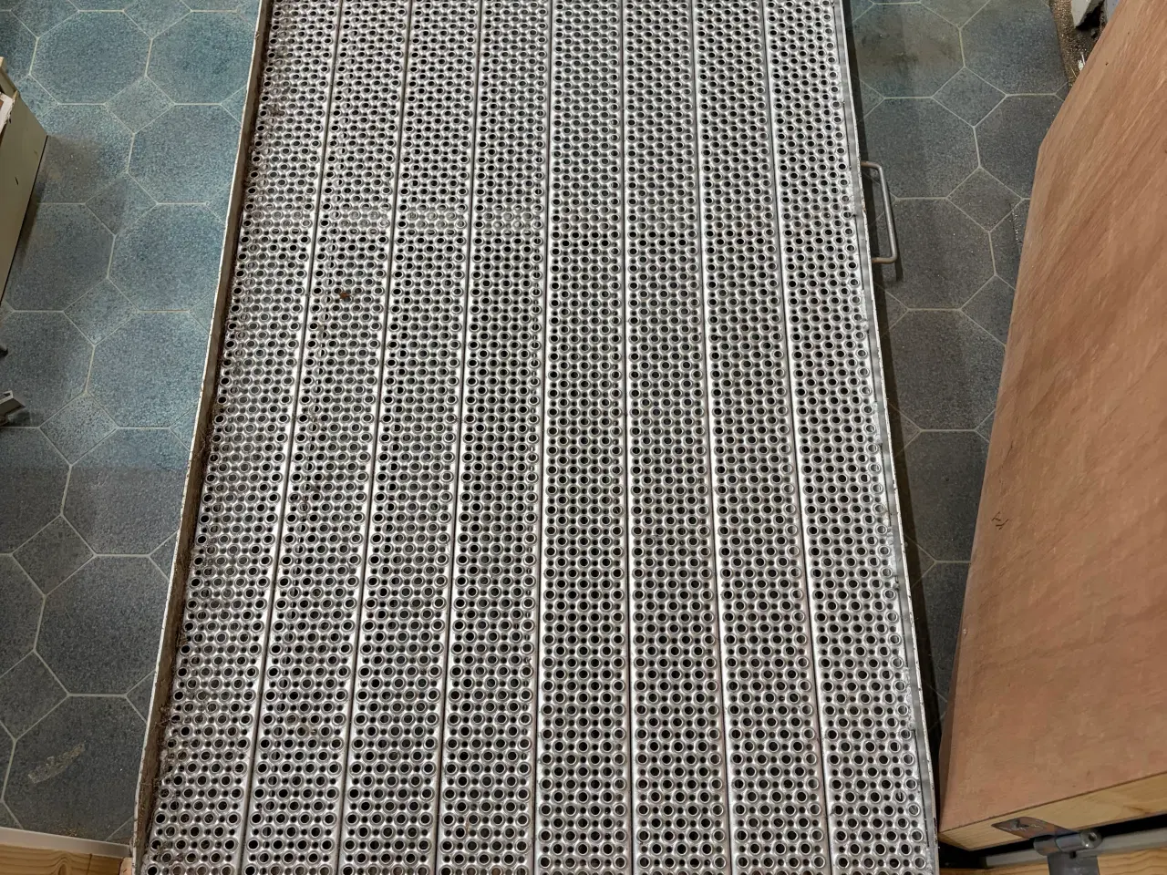 Billede 1 - Kraftig skridsikker kørerampe i alu