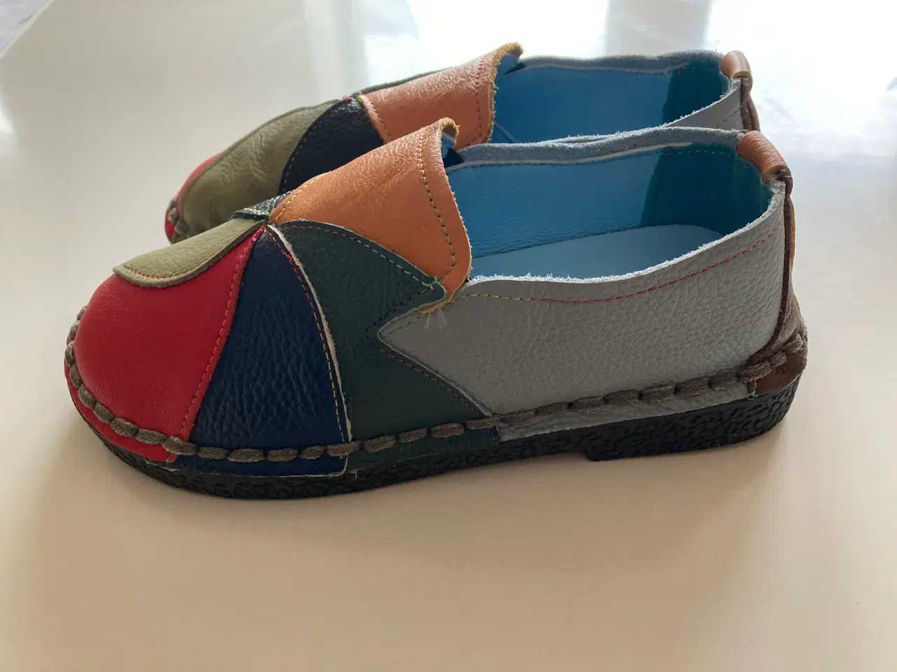 Billede 2 - Flade sko i flere farver