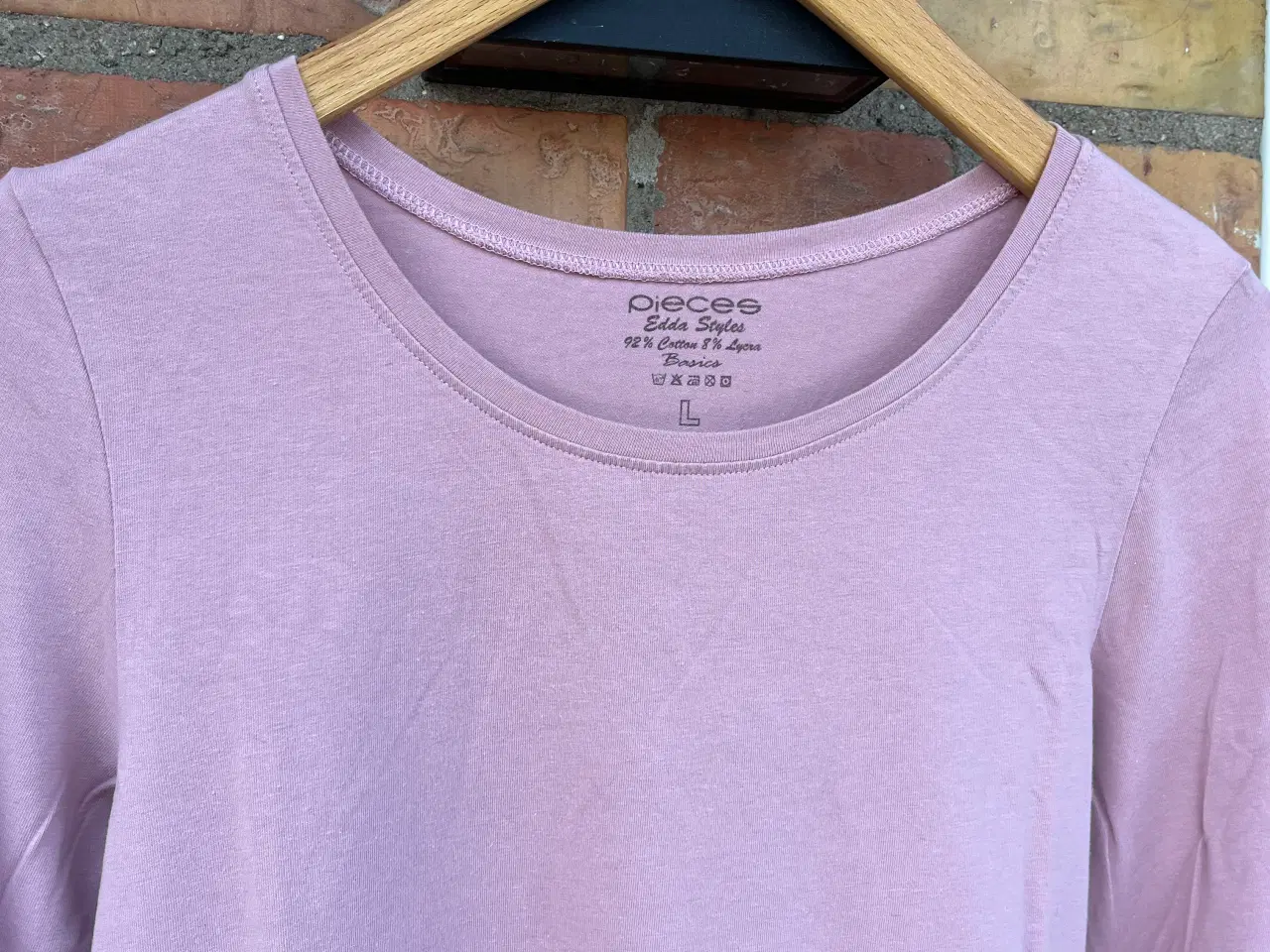 Billede 2 - T-shirt
