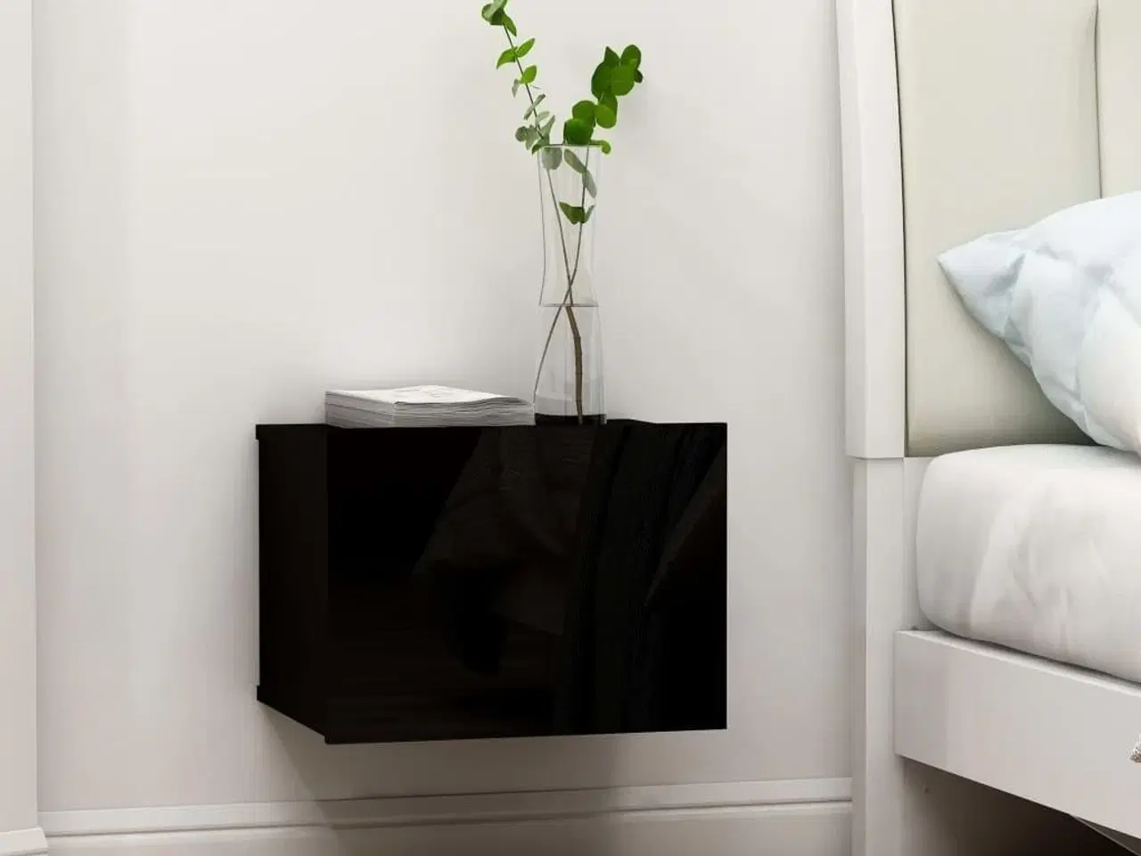 Billede 1 - Sengebord 40x30x30 cm konstrueret træ sort